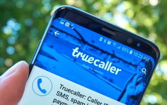 Here’s How To Record Calls Using Truecaller