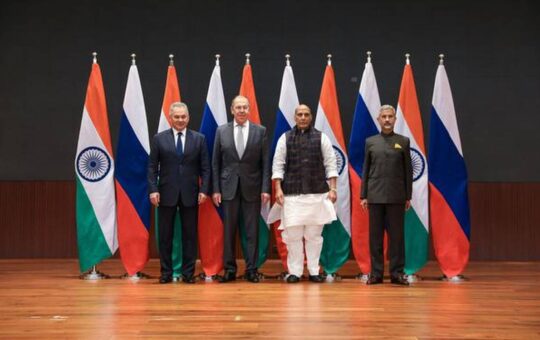 India signs military deals with Russia, raises ‘unprovoked aggression’ from China