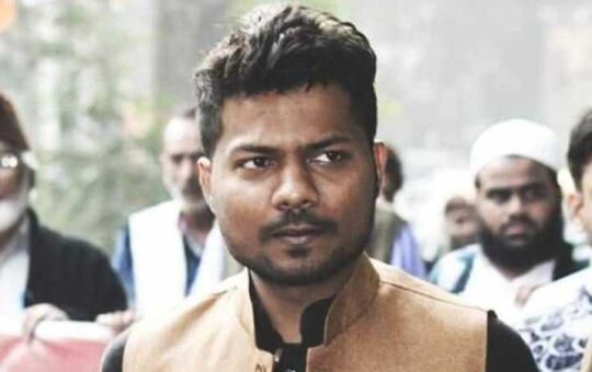 Prashant Kanojia Indian freelance journalist Wiki ,Bio, Profile, Unknown Facts and Family Details revealed