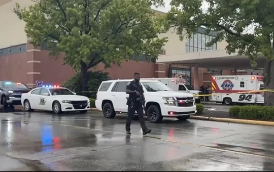 3 Killed In US Mall Shooting, Gunman Shot Dead By Armed Civilian