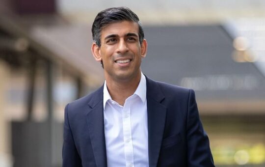 Rishi Sunak consolidates early lead in UK PM race with support of over 100 MPs