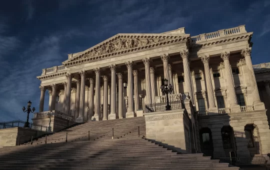 Republicans win control of US House with narrow margin