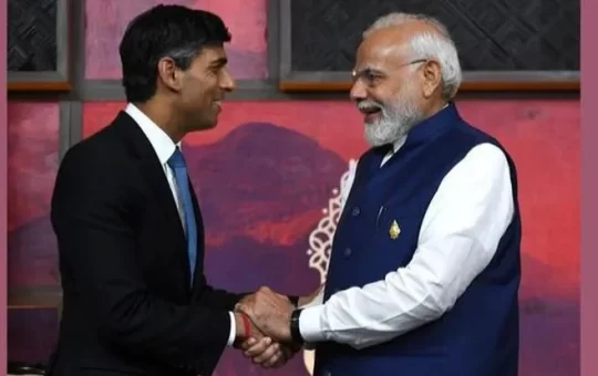 Rishi Sunak's tweet in Hindi after meeting PM Modi at G20 Summit