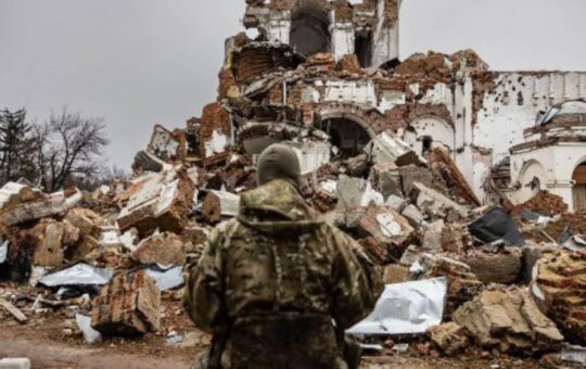 Troops Used Cellphones on New Year's Eve: 'Lame Blame' as Russia Suffers Worst-ever Loss in Ukraine